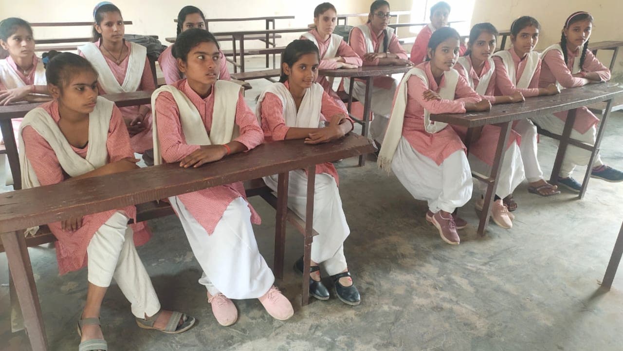 pt nehru inter college sadarpur hardoi